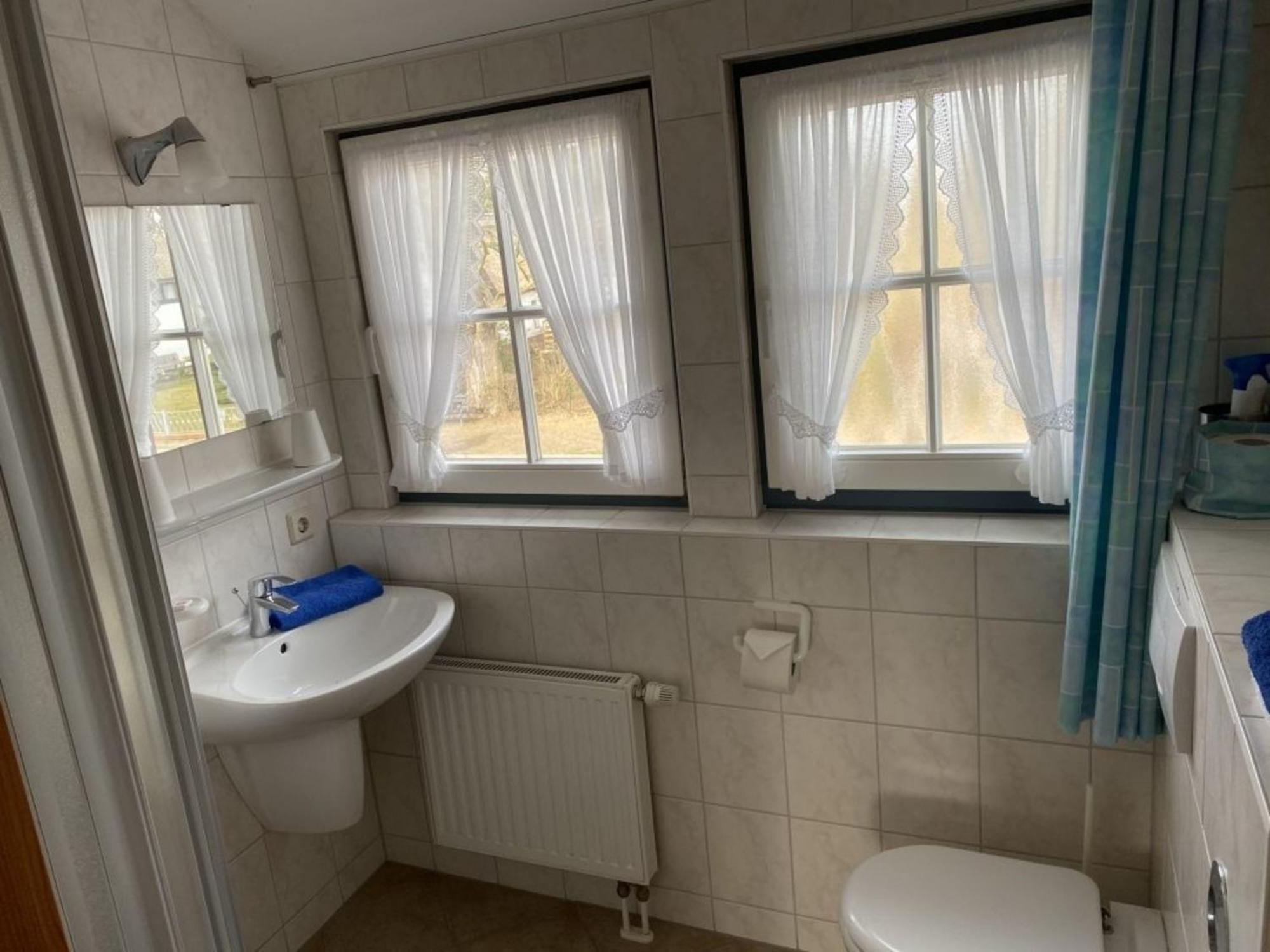 Ferienwohnung Nr 02 Og Spitzboden Born Εξωτερικό φωτογραφία